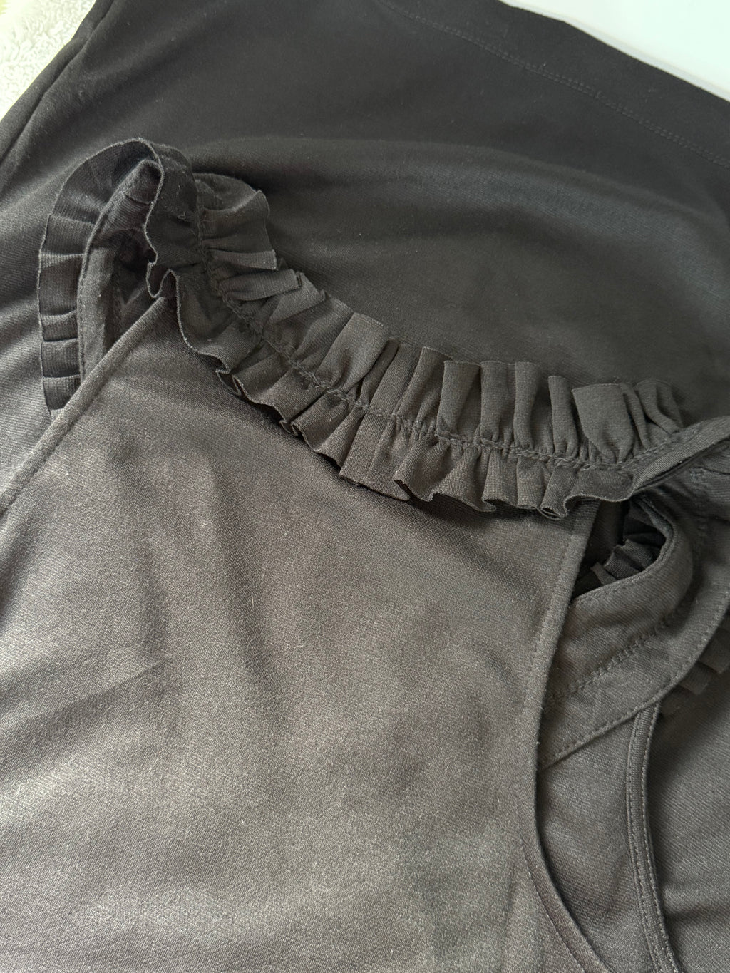 BAILEY BLUE Black Sleeveless Ruffle Trim Dress | Size M (Preloved)