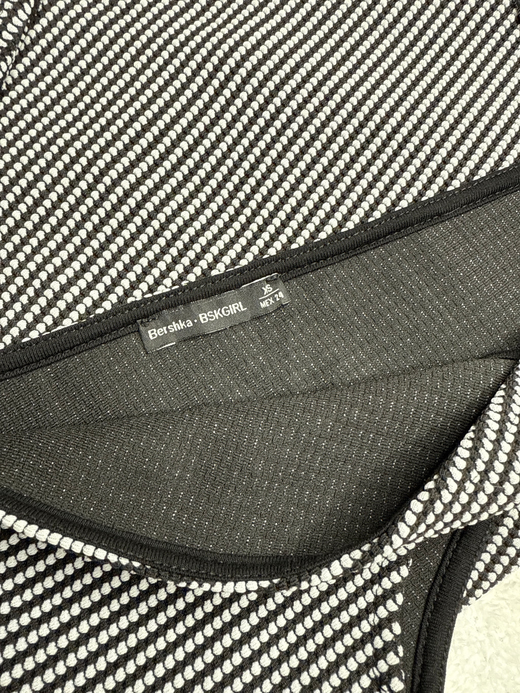 BERSHKA Black and White Deep V Dress (XS)