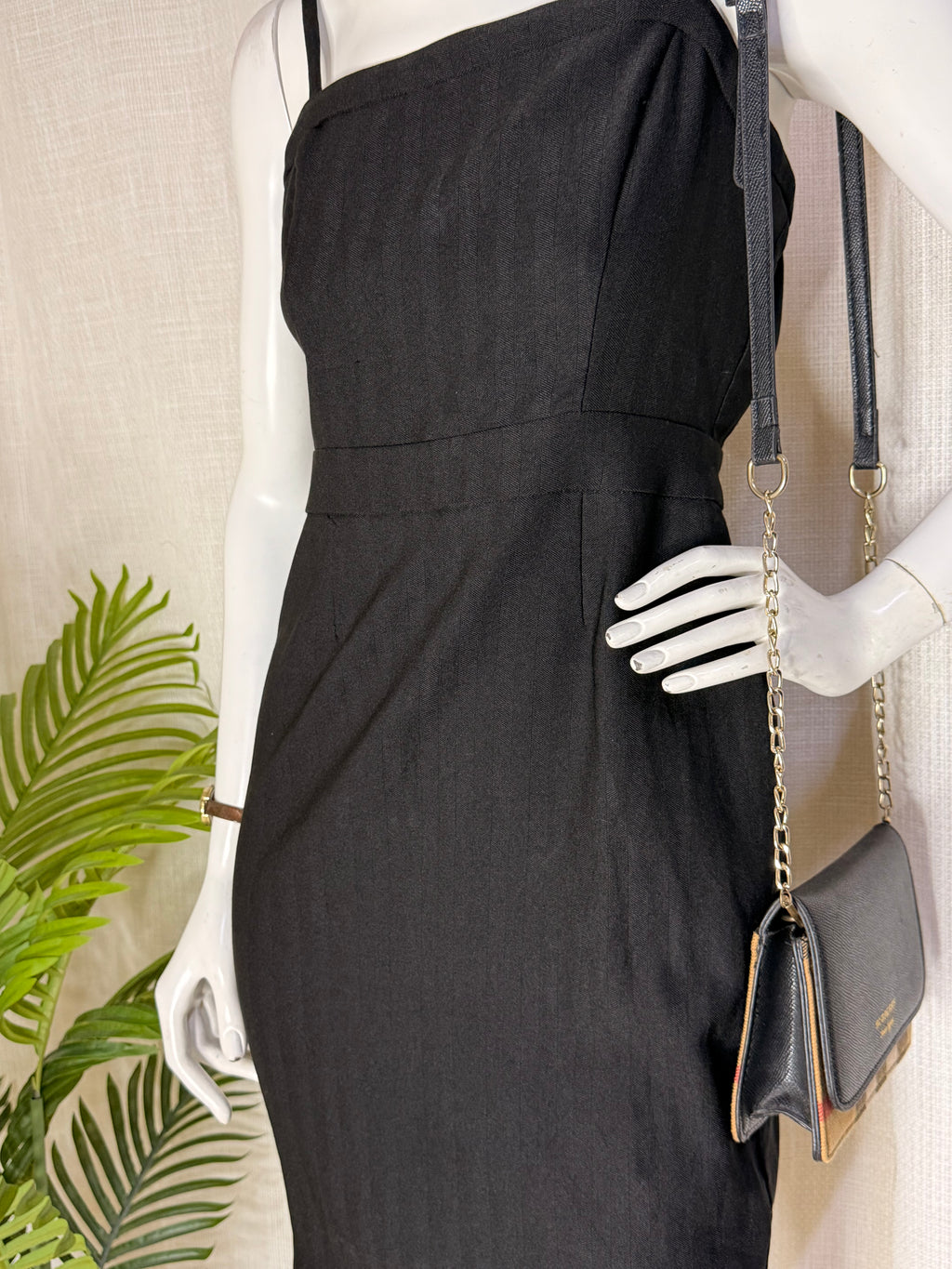 FOREVER 21 Subtle Pinstripe Camisole Sheath Dress - Classic Black (Size L)