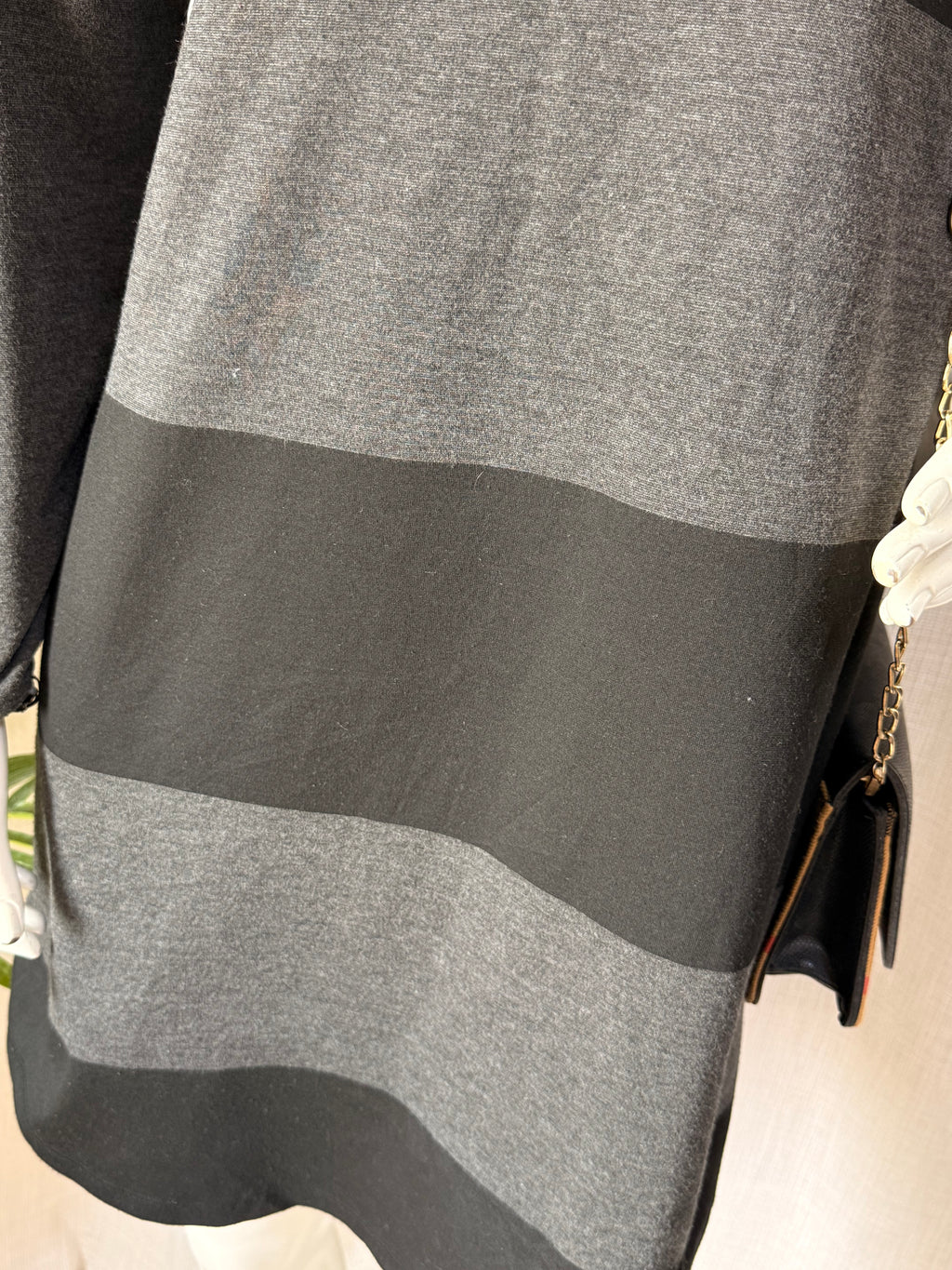 Viz-A-Viz Grey & Black Colourblock Cowl Neck Tunic Dress – UK 12/14 | Smart Casual