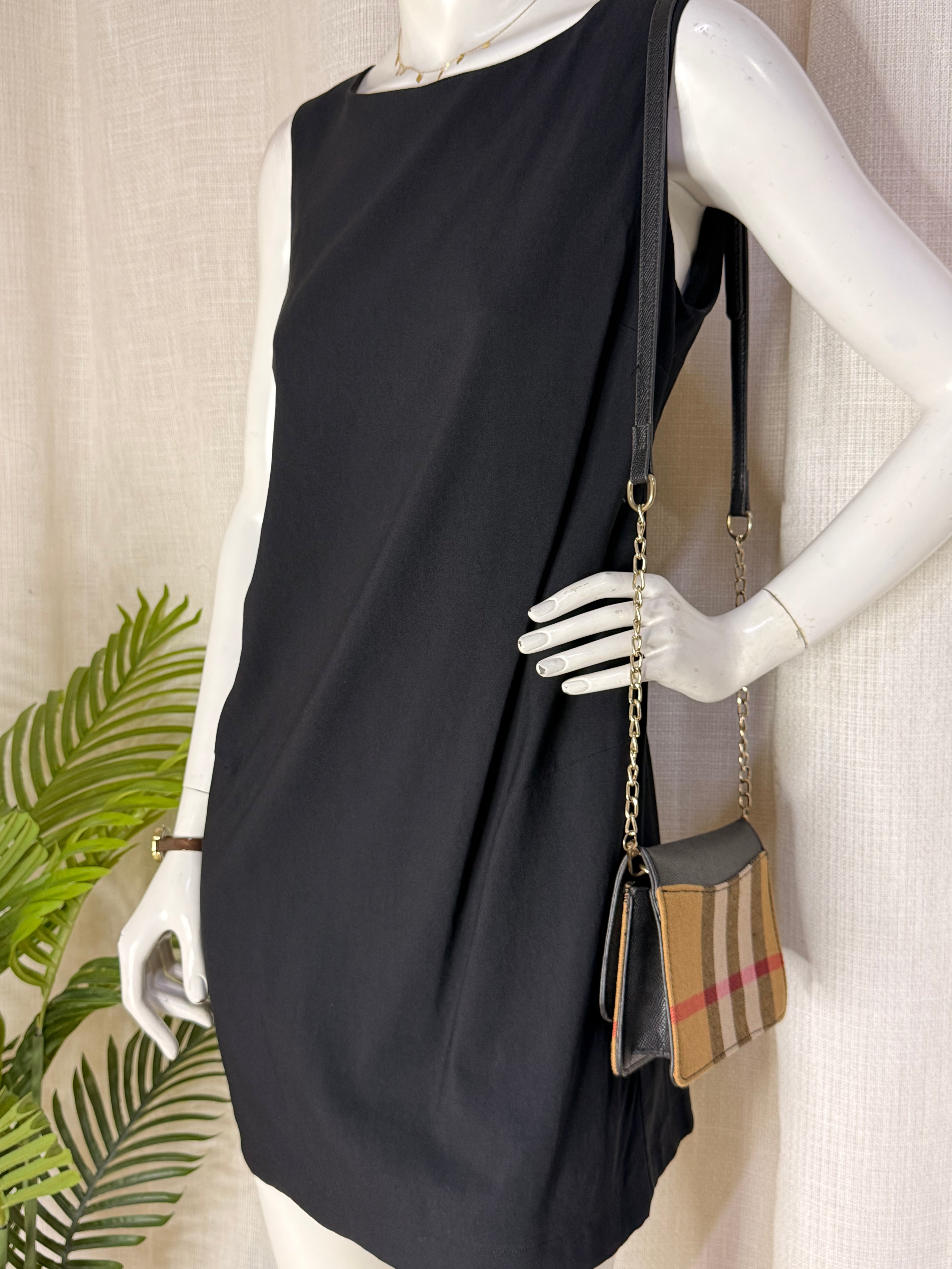 H&M MAMA Sleeveless Boat Neck Shift Dress - Classic Black (Size M)