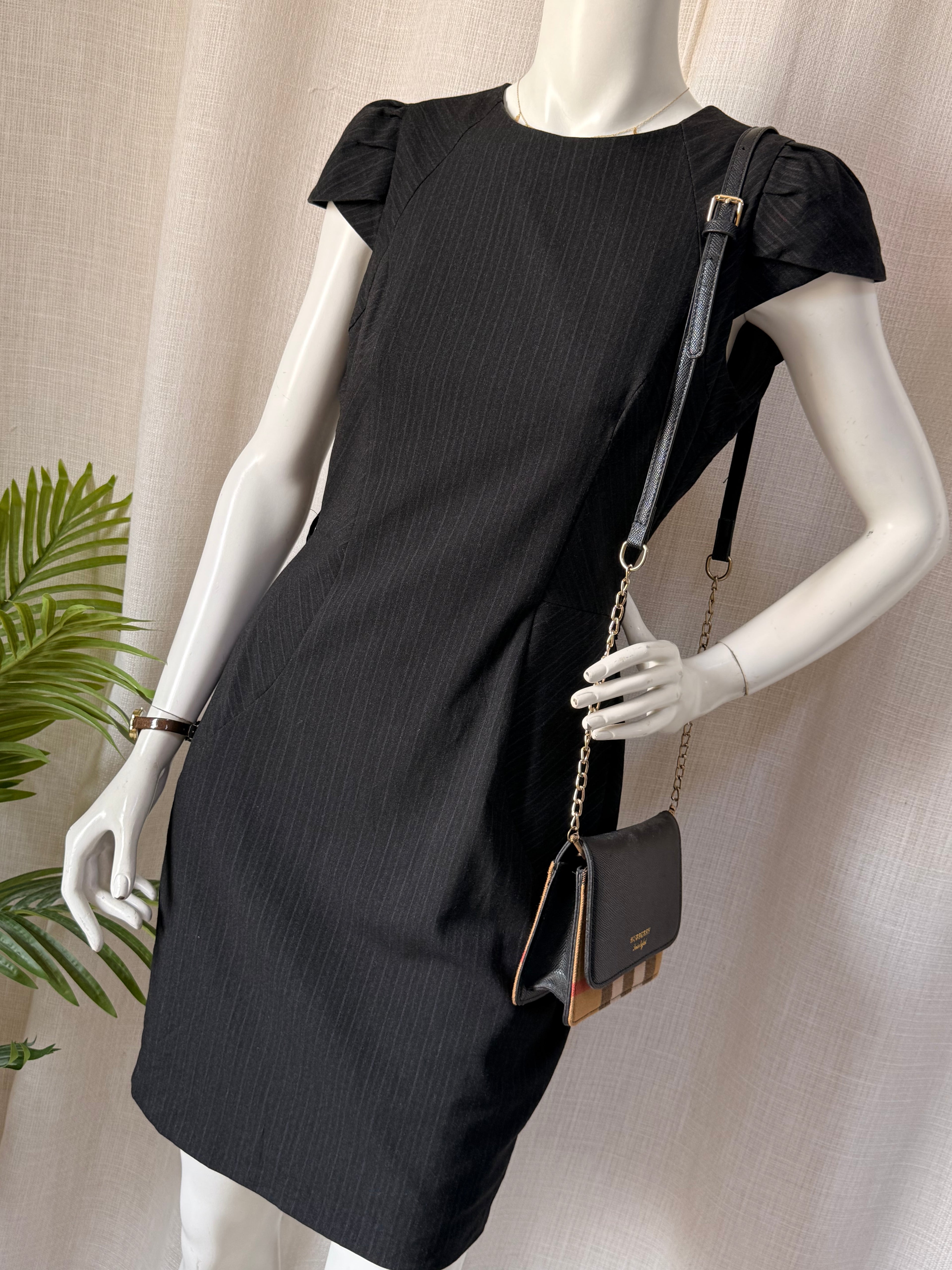 Warehouse Black Pinstripe Sheath Dress with Ruffle Sleeves – UK 12 | Office & Occasion Wear
