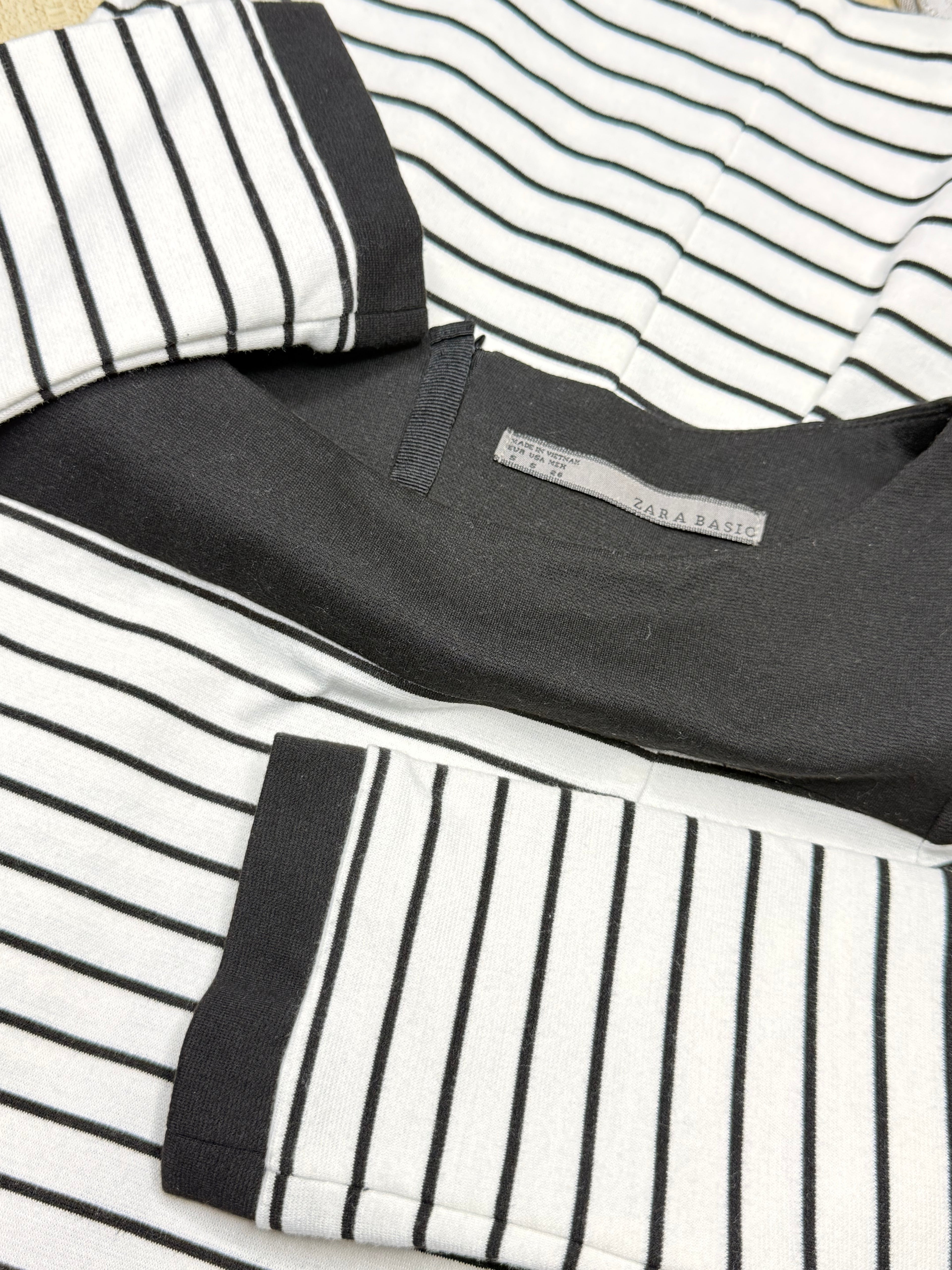 Zara Basic Striped Boat Neck Bodycon Dress with 3/4 Sleeves (Size S)