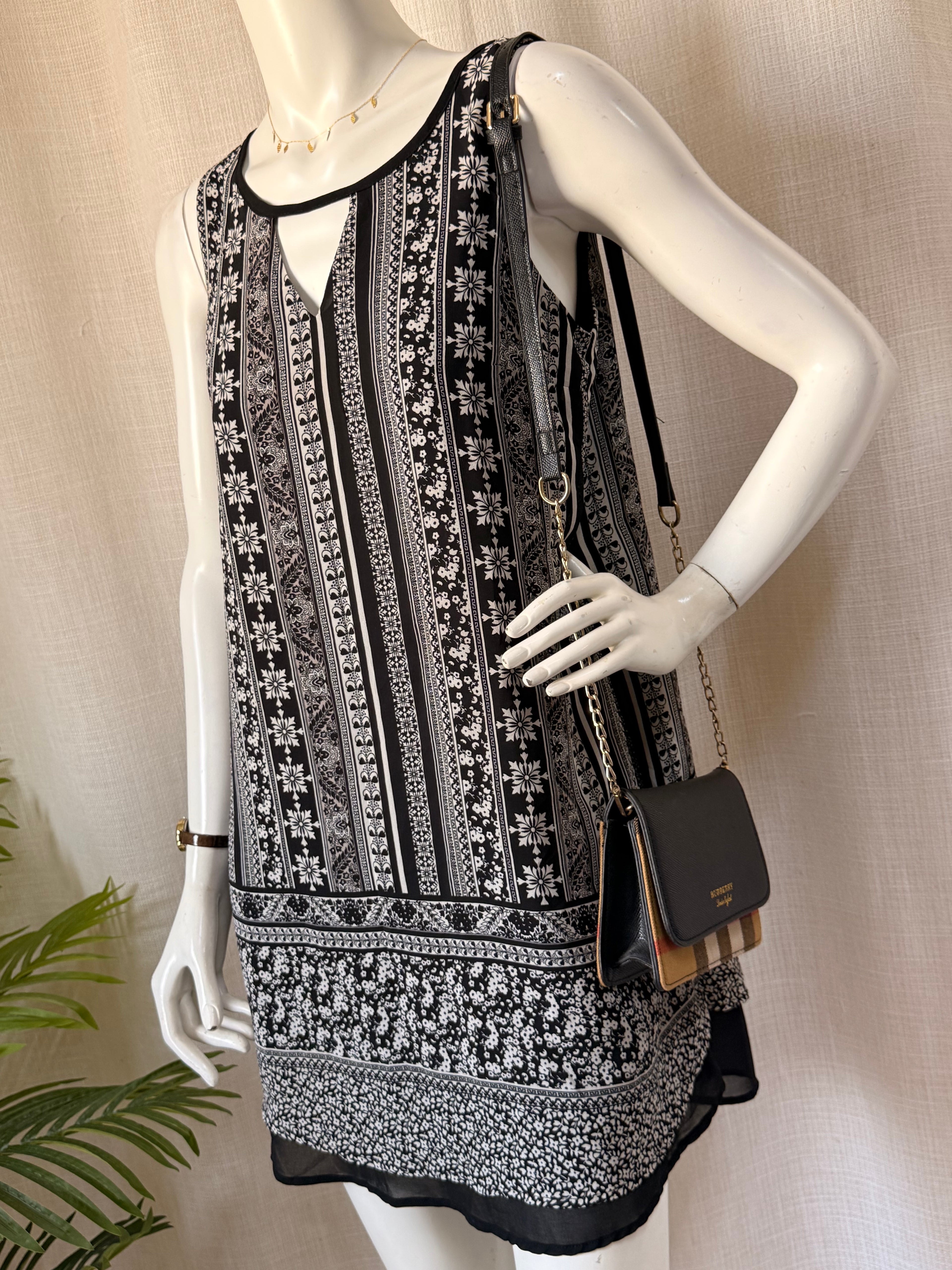 Xhilaration Black & White Boho Print Sleeveless Mini Dress - Large - Preloved