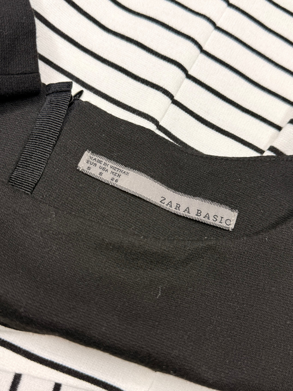 Zara Basic Striped Boat Neck Bodycon Dress with 3/4 Sleeves (Size S)