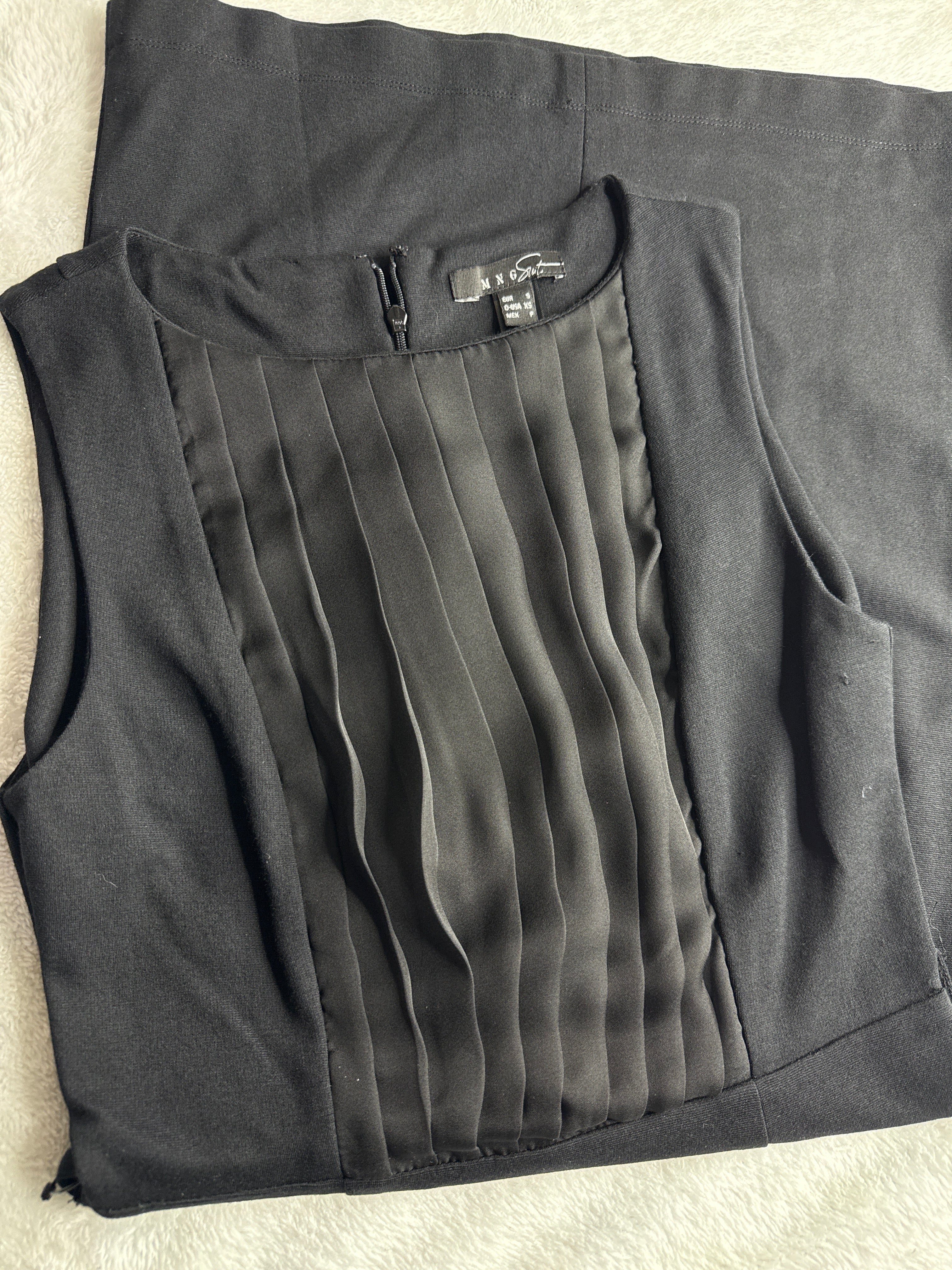 Mango Black Sleeveless Mini Dress (Small)