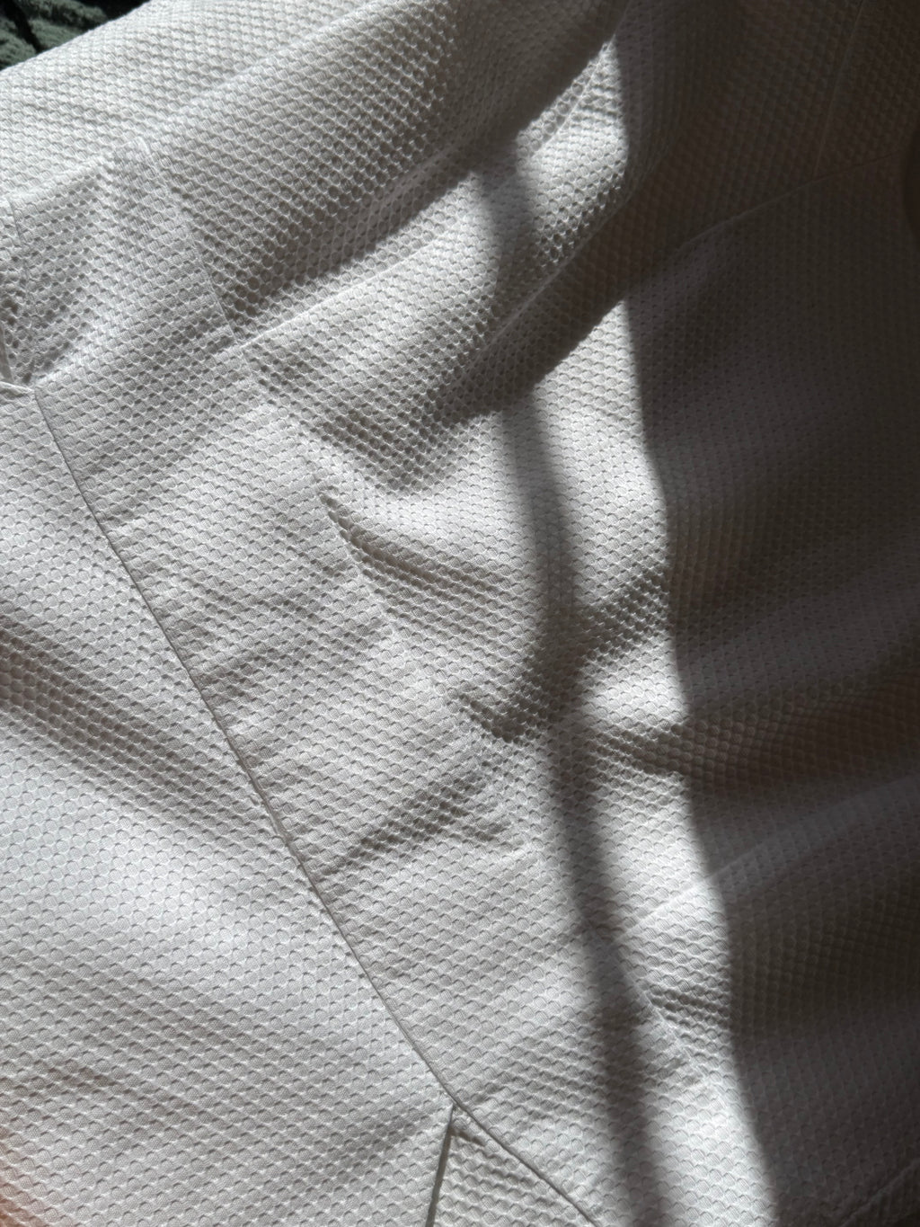 Crisp Preloved PURE White Dress - UK 16 for 45 AED