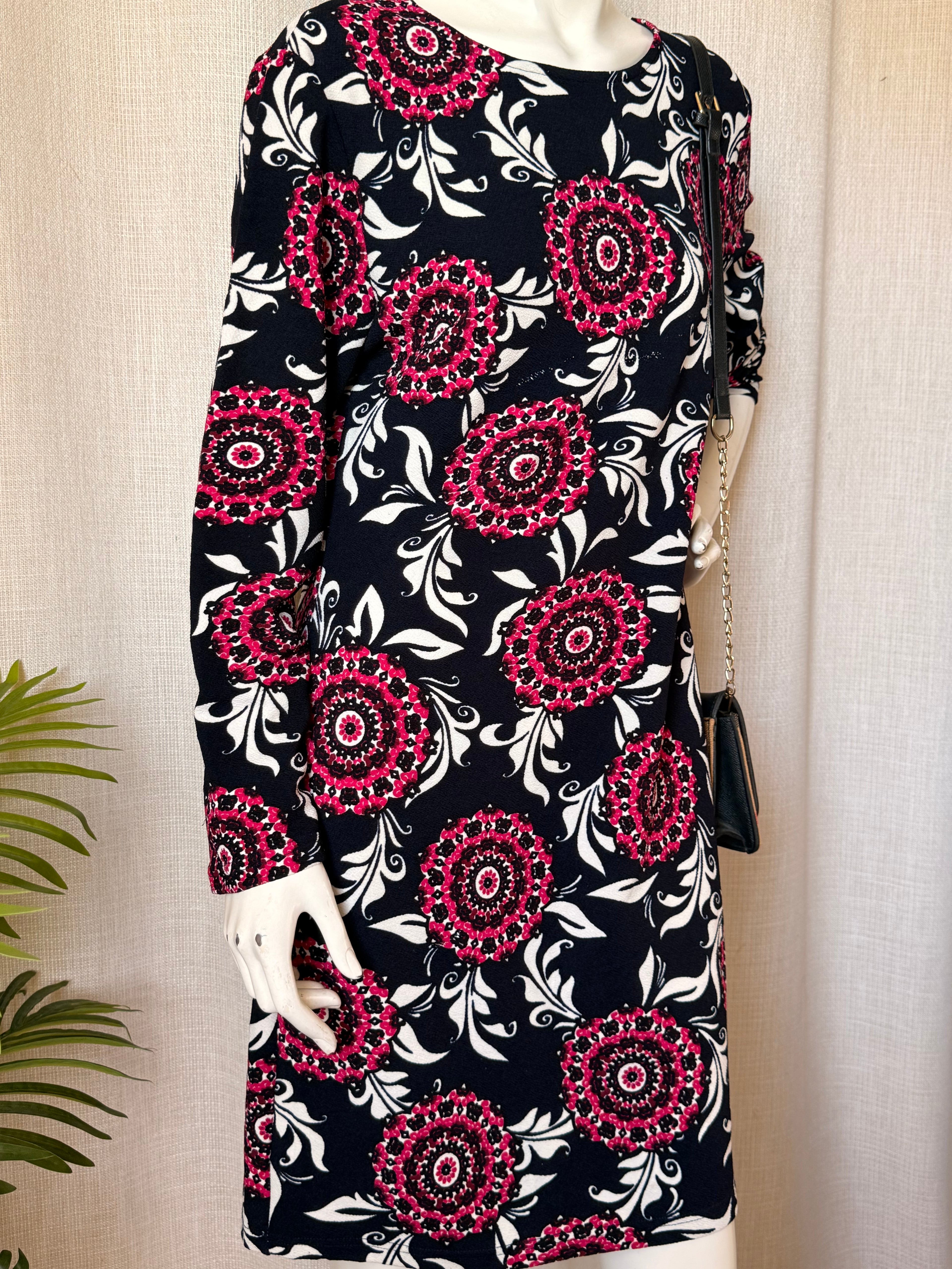 Floral Mandala Print Shift Dress (Size UK 16 / Large) – Pink & Black Knee-Length Dress