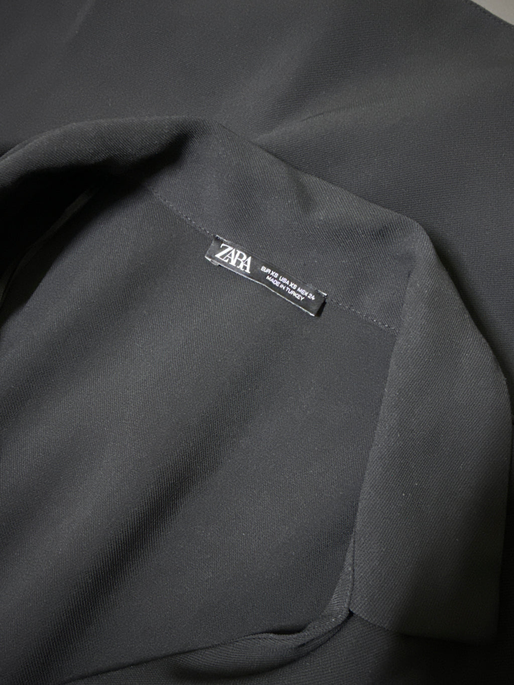 ZARA Smart Collared V-Neck Shift Dress - Classic Black (Size XS / Oversized Fit)