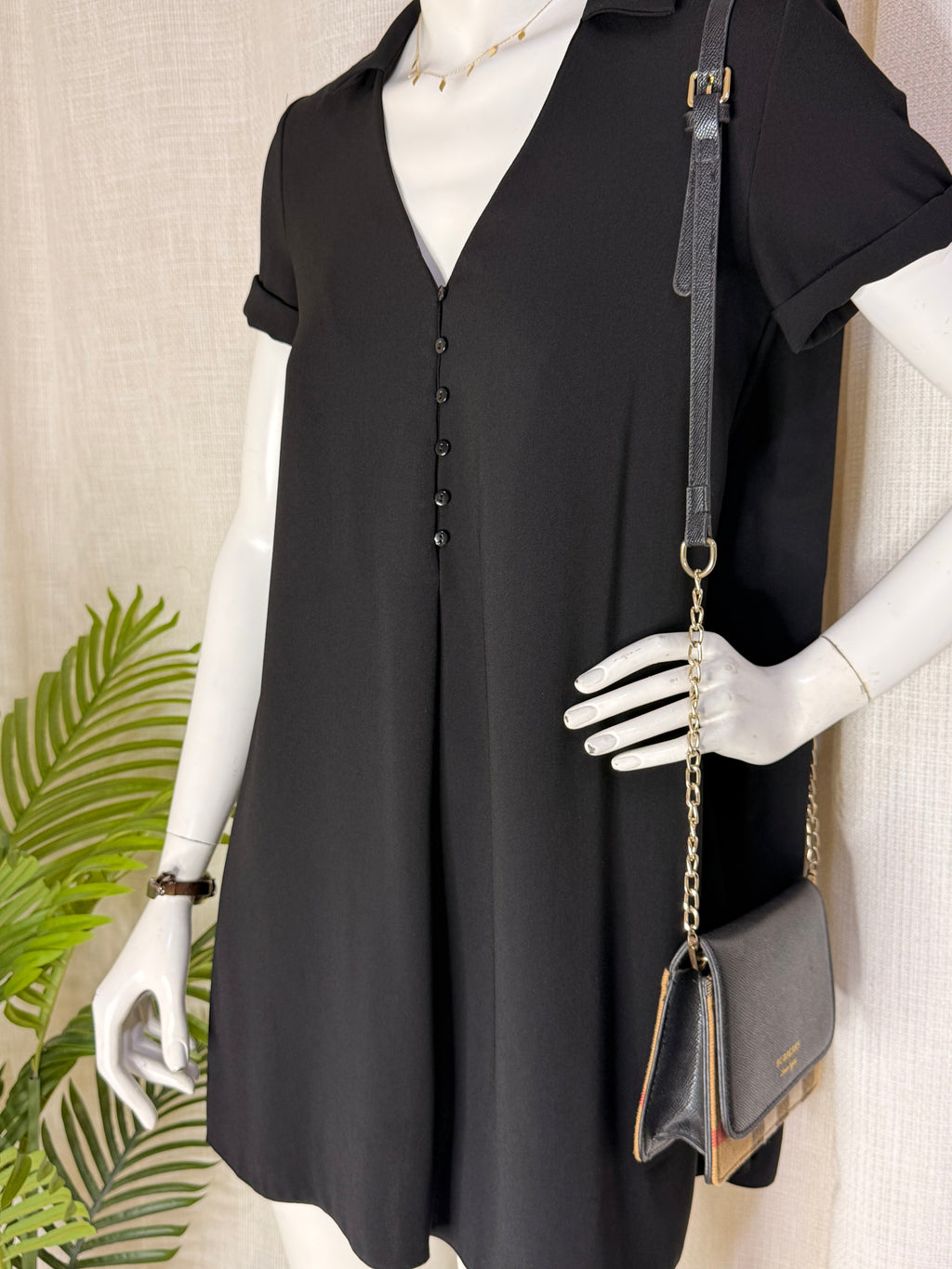 ZARA Smart Collared V-Neck Shift Dress - Classic Black (Size XS / Oversized Fit)