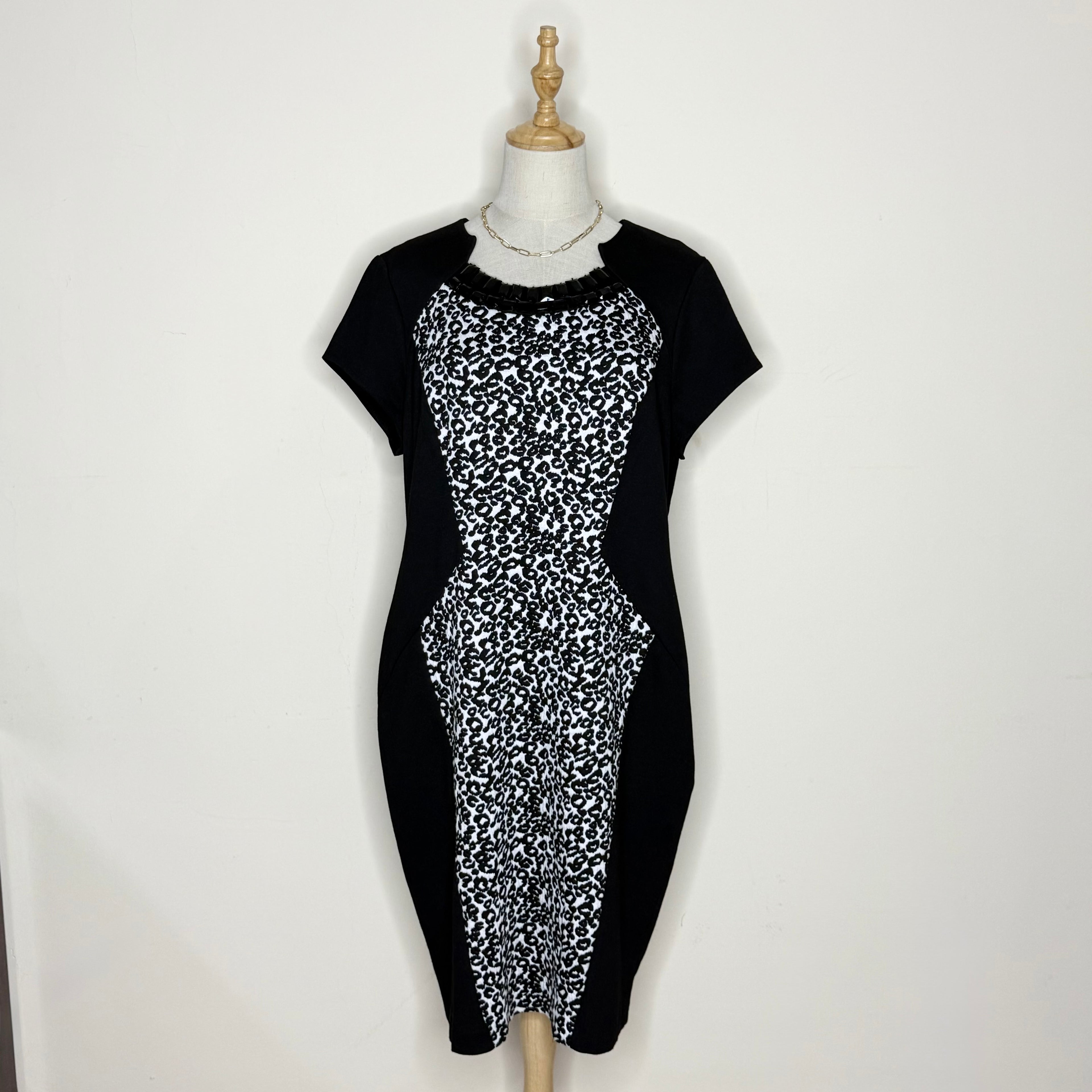 George Black & White Animal Print Tunic Dress