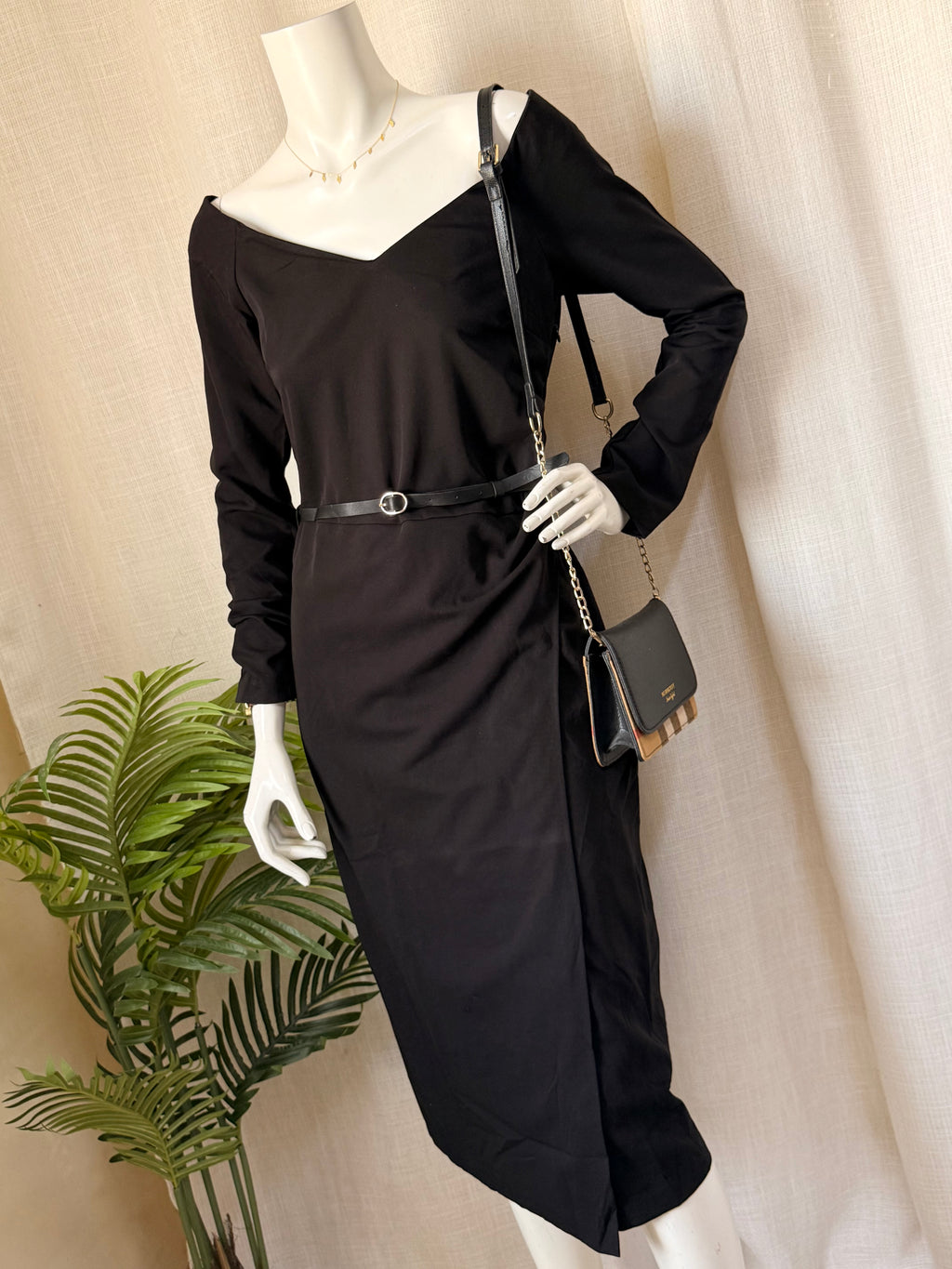 Elegant H&M Black Midi Dress - US Small | NWT and Belt
