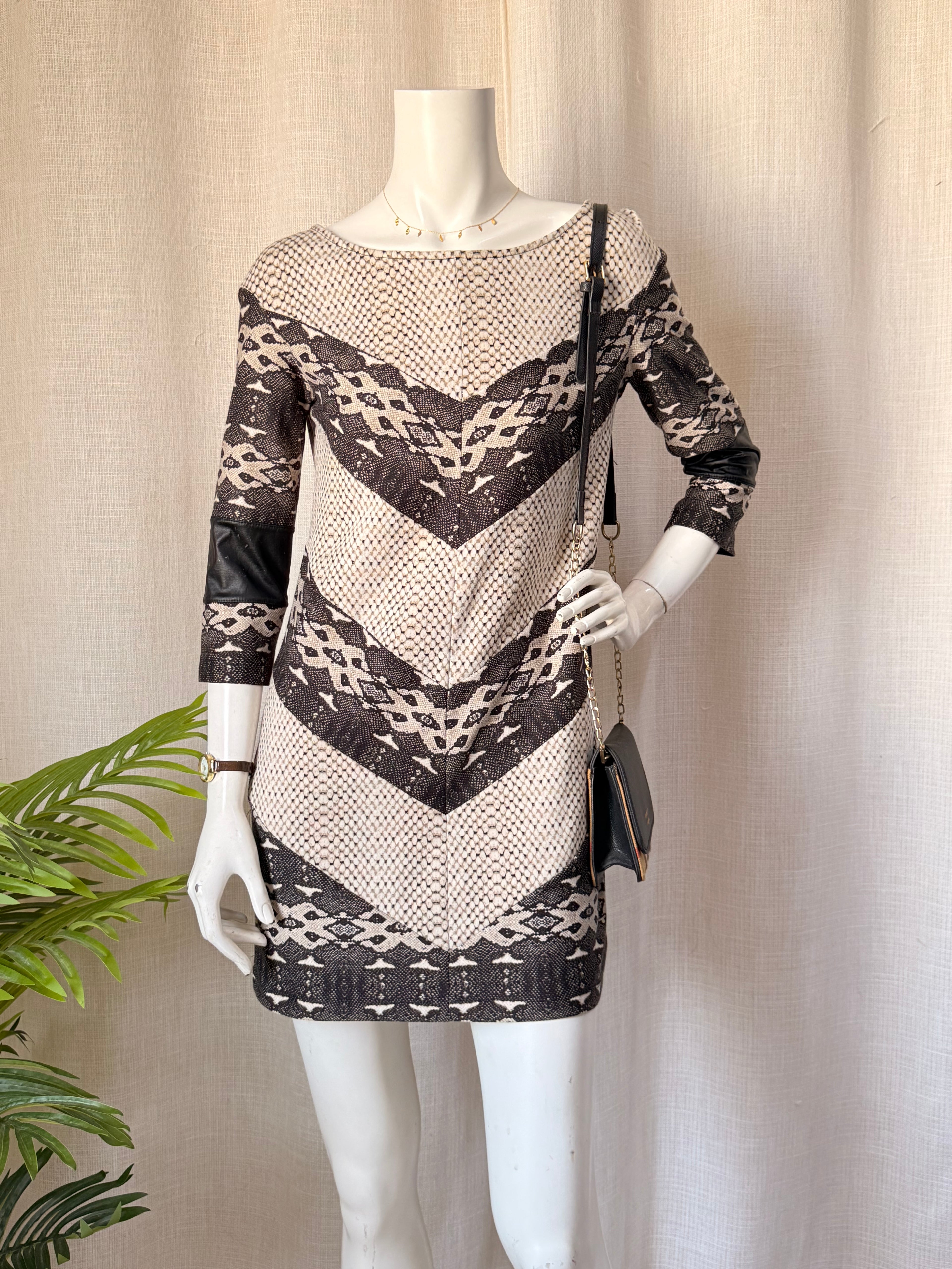 Stradivarius Snakeskin Print Chevron Mini Dress – Size M