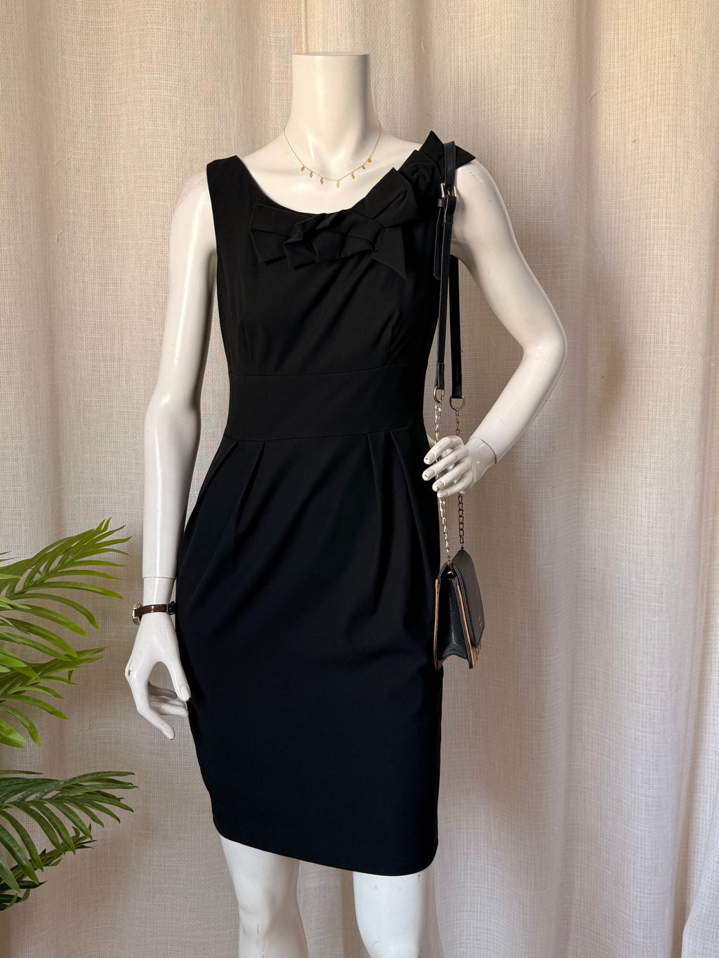 Oasis Black Bow Detail Sleeveless Cocktail Dress (Size UK 10)