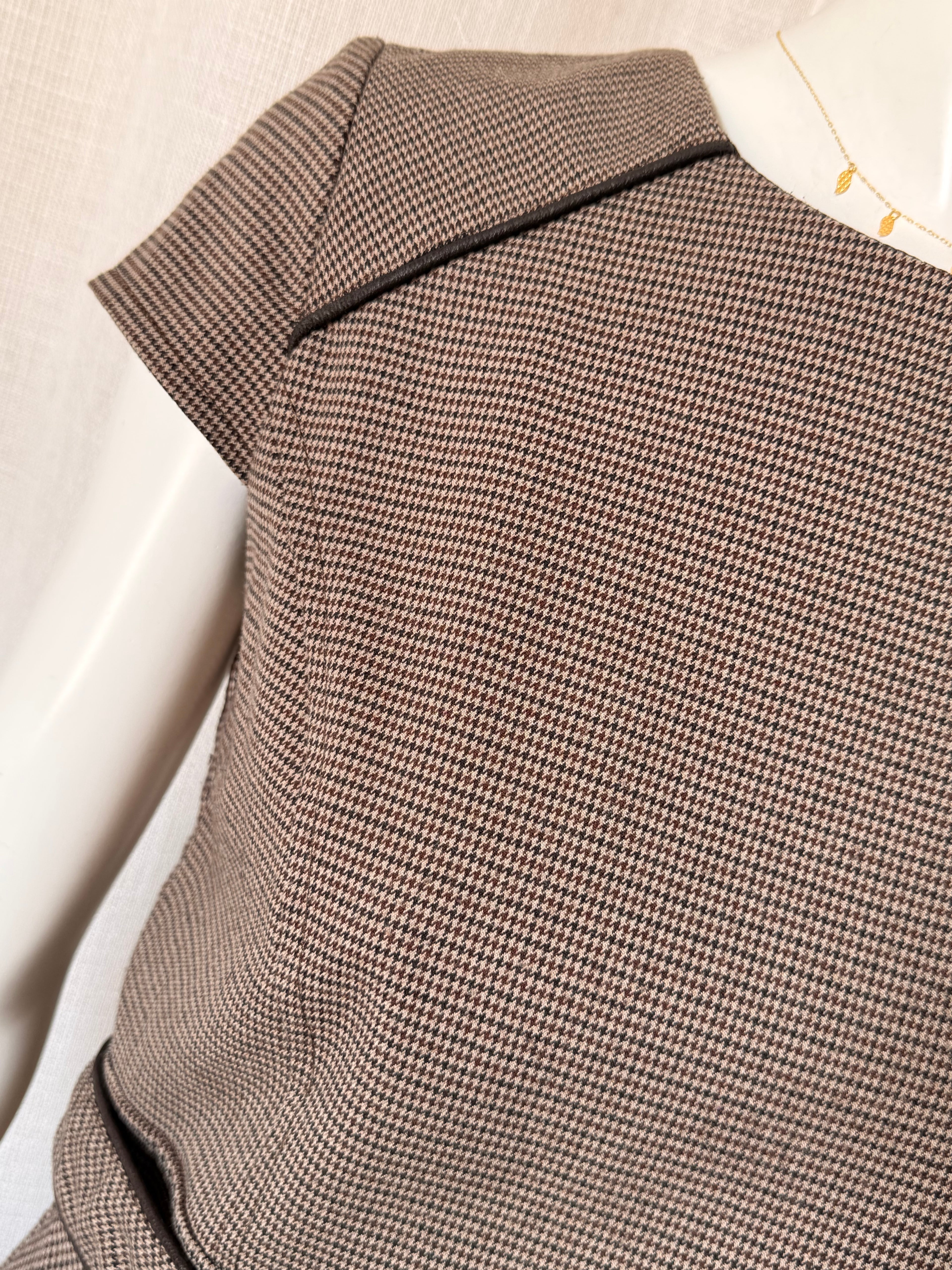 Fórmula Joven Brown Houndstooth Mini Dress | Tailored Shift | Size 42