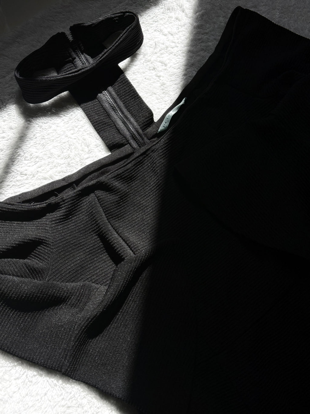 🌟 Chic Comfort: 3RD LOVE Preloved Off-Shoulder Dress