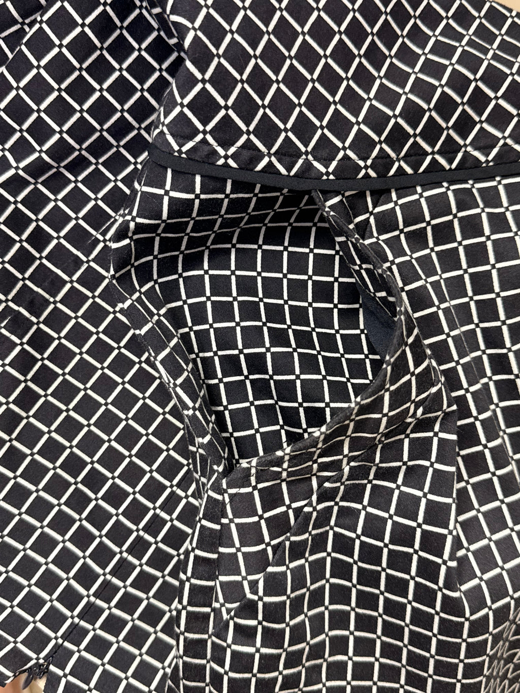 Events Black & White Grid Check Sleeveless Shift Dress – Size 8 | Small