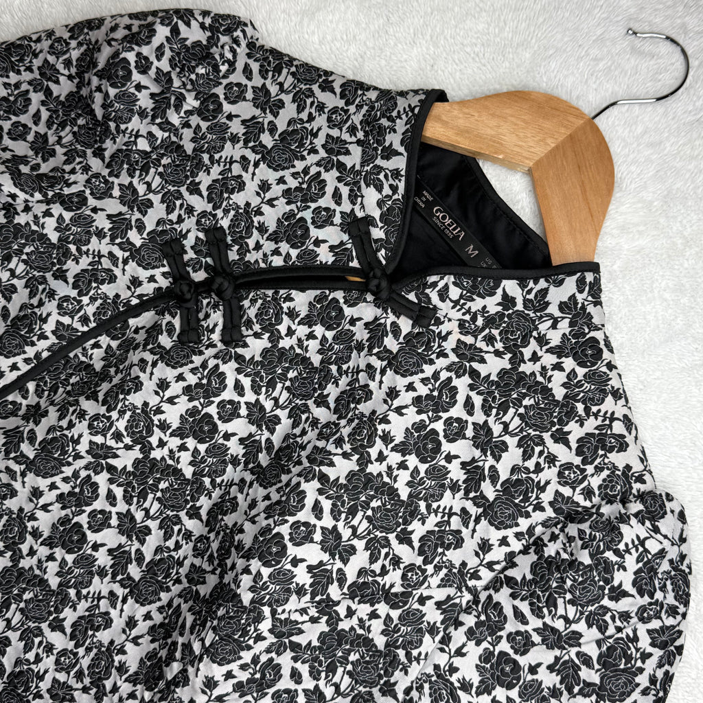 Goelia Black and White Floral Dress (Like New)