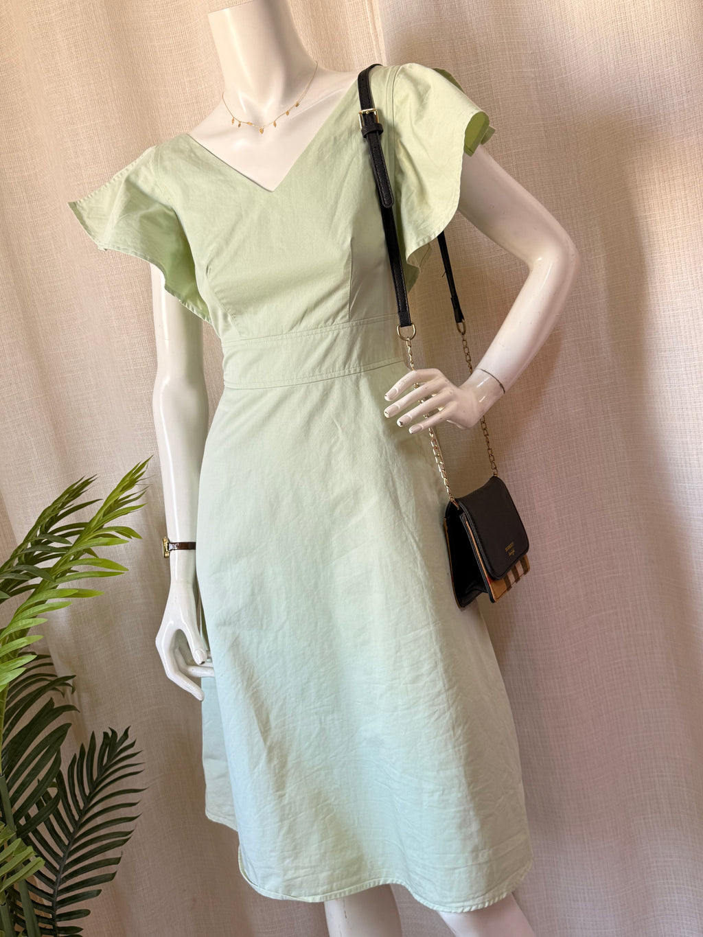 Love, Bonito Mint Green V-Neck A-Line Cotton Dress (Size XS / UK 6 / US 2)