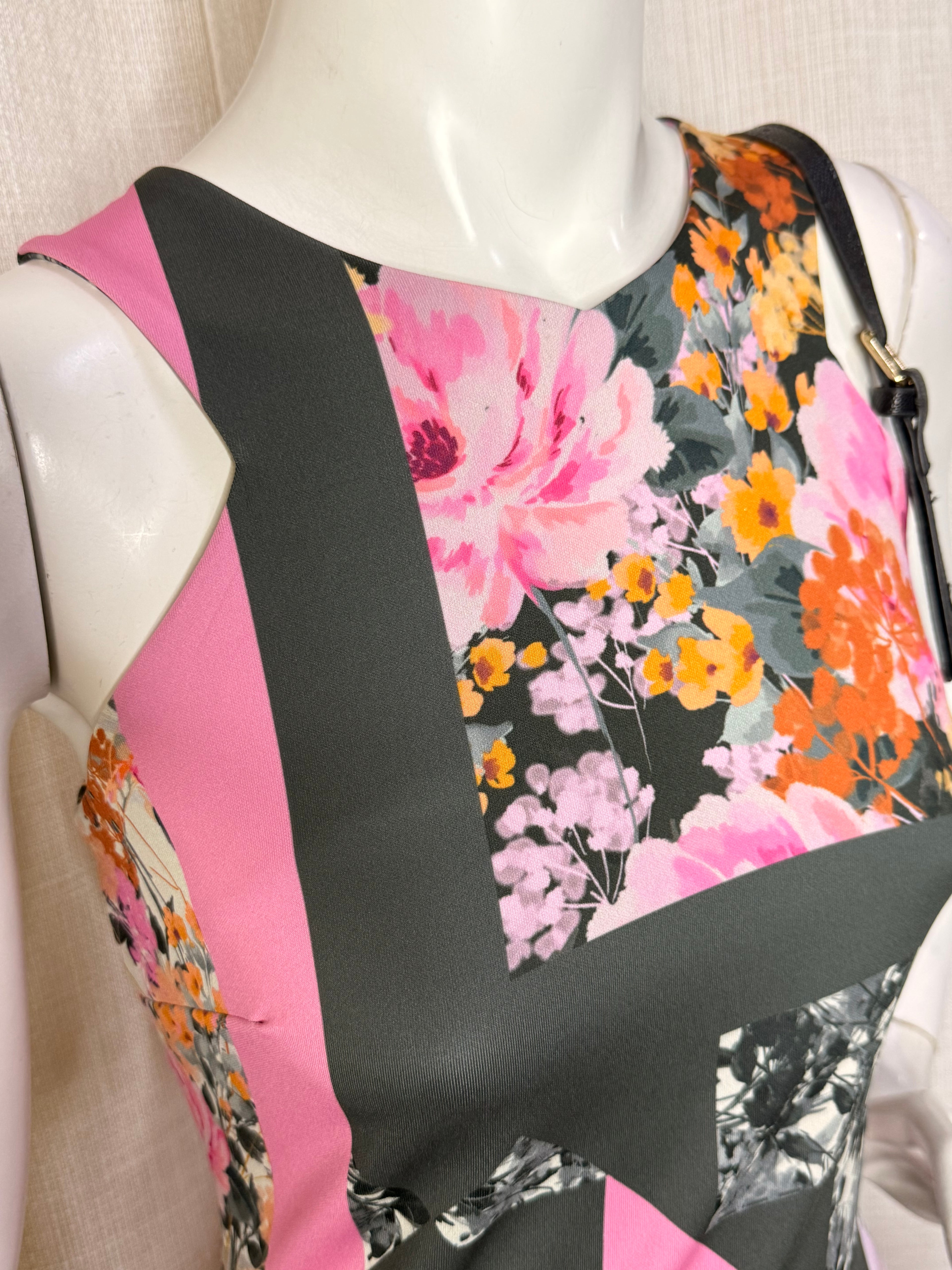 Next Geometric Floral Abstract Panels Bodycon Dress - Size UK 8 / EUR 36 - Small