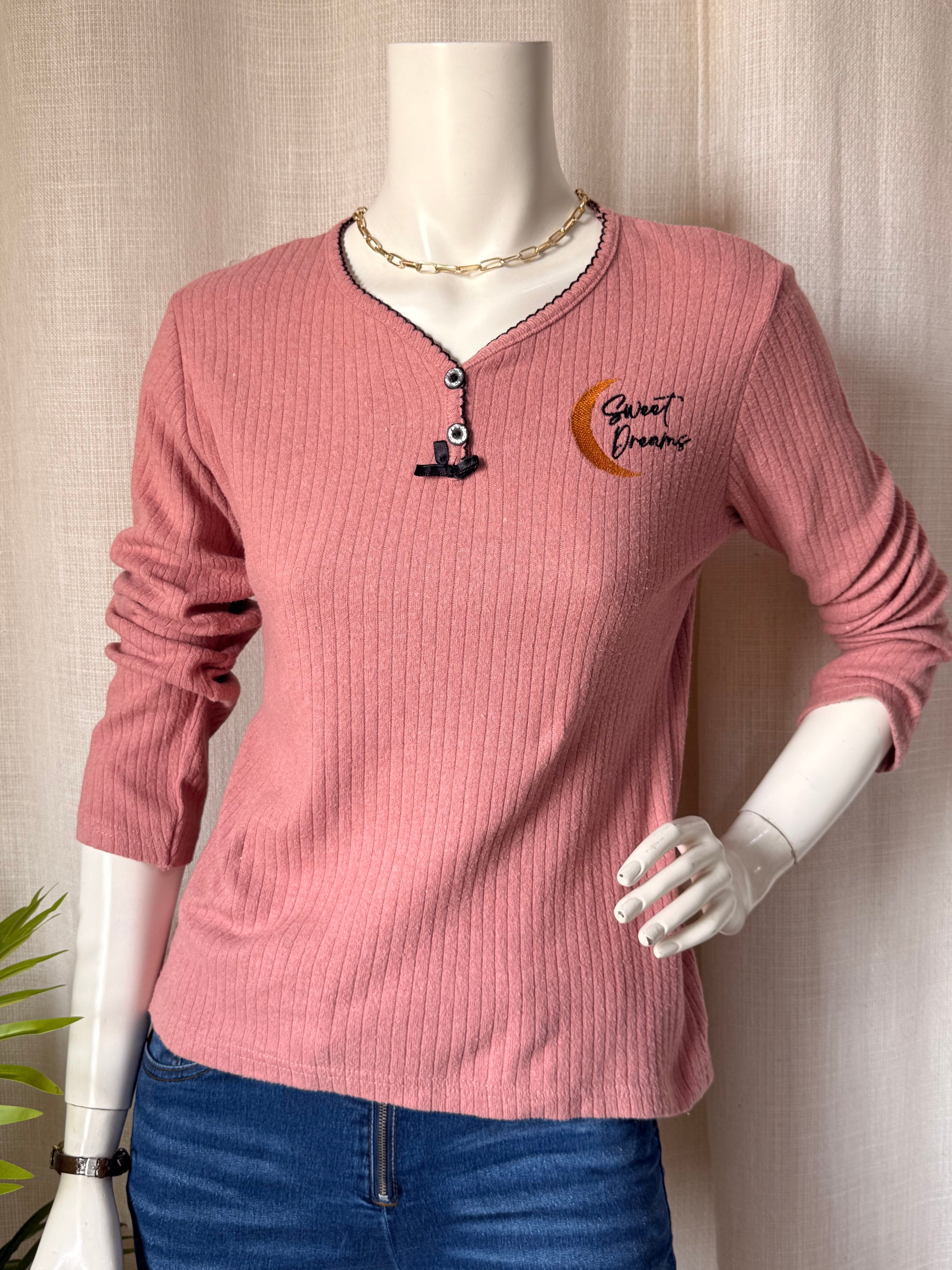 ASEL "Sweet Dreams" Ribbed Henley Top | Medium