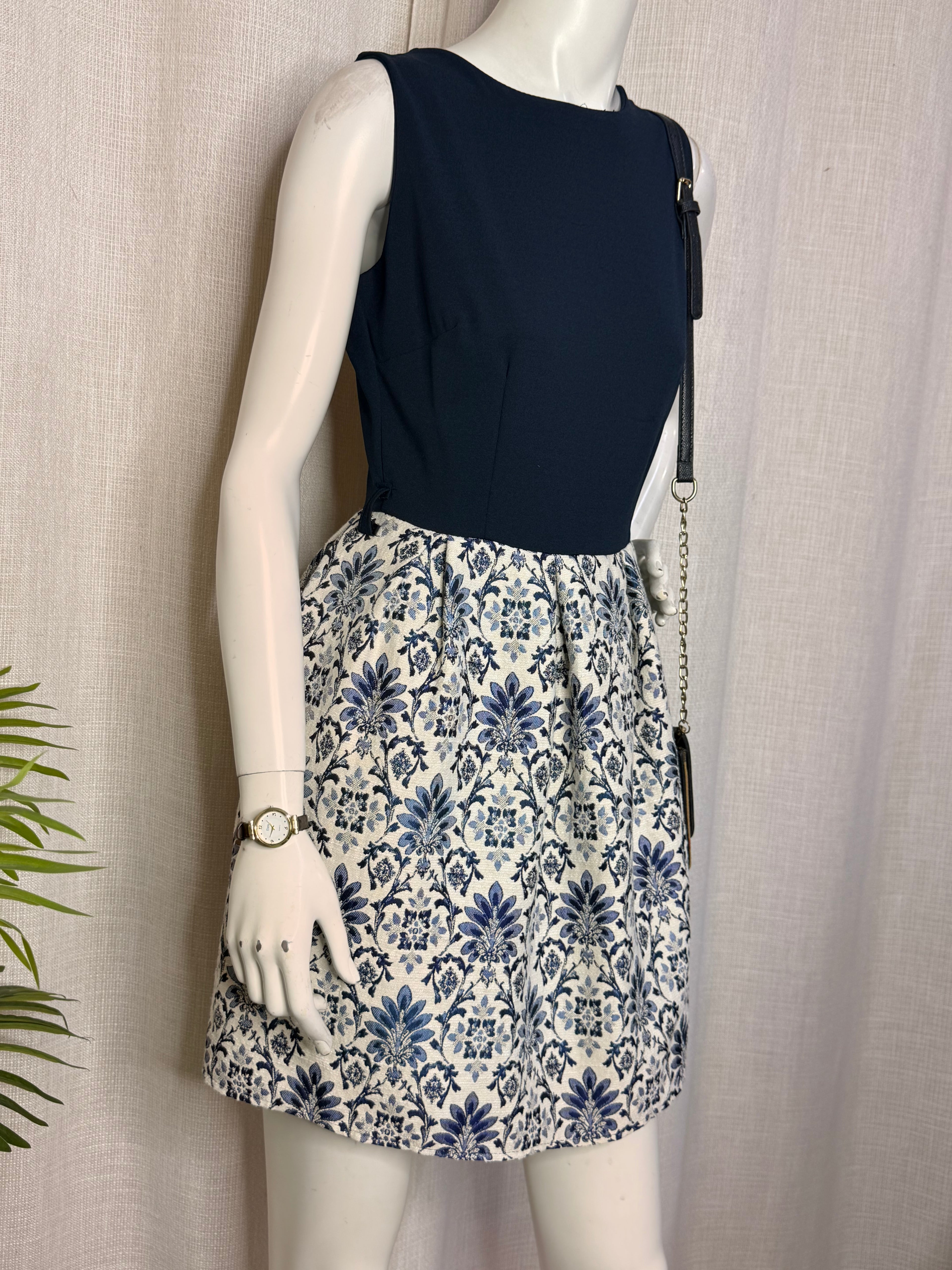 Italian Navy Blue & Cream Brocade Jacquard Mini Dress - Size L / 12 (Bust 34")