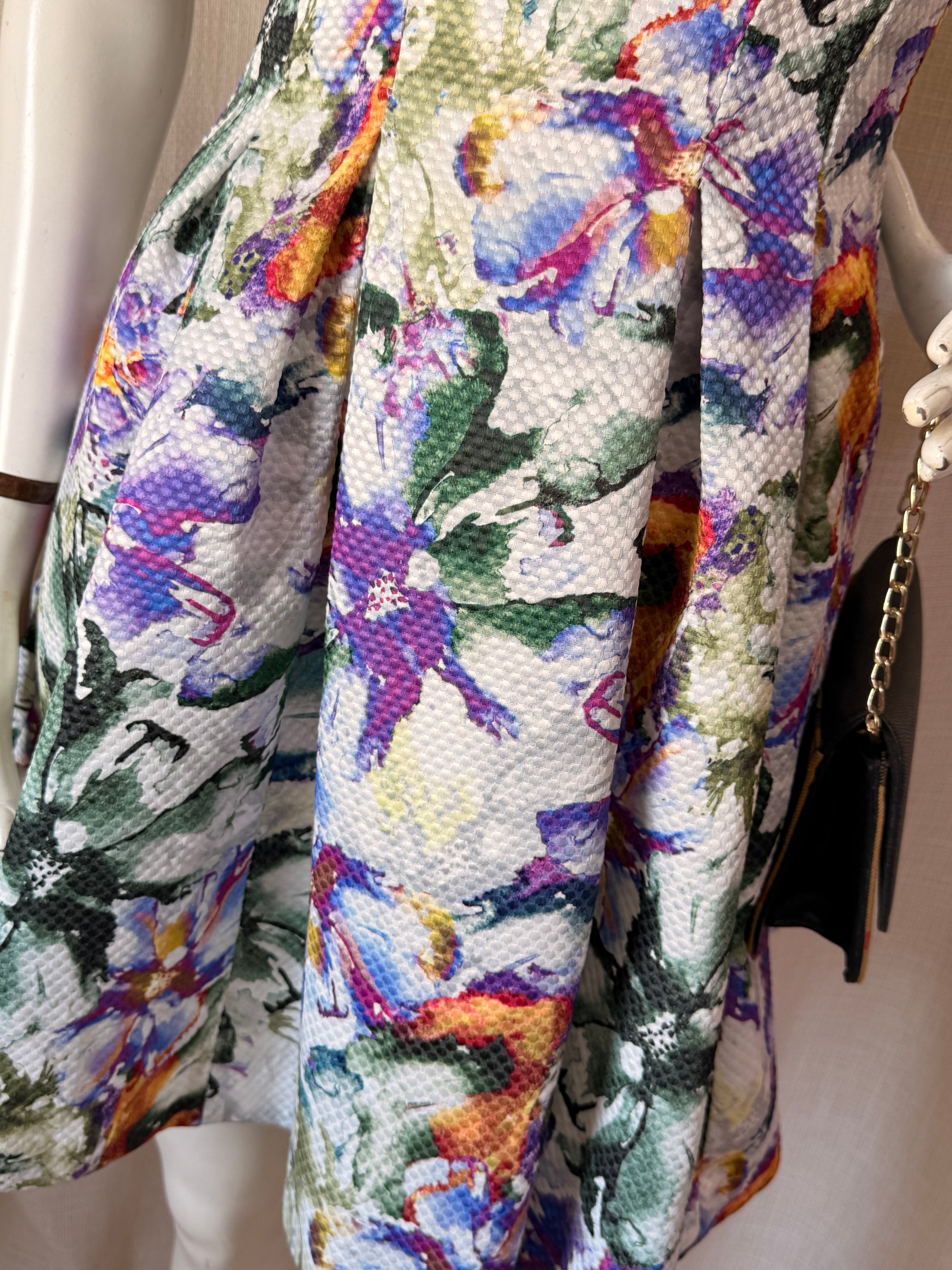 H&M Vibrant Floral Print Skater Dress (Size XS / EUR 34 / US 4)