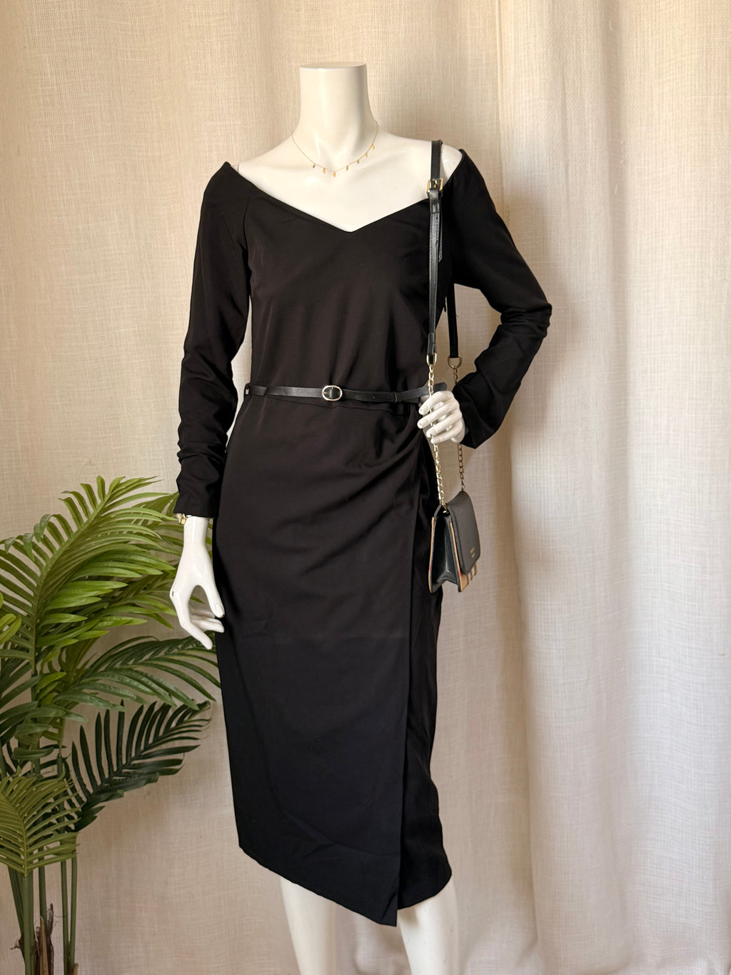 Elegant H&M Black Midi Dress - US Small | NWT and Belt