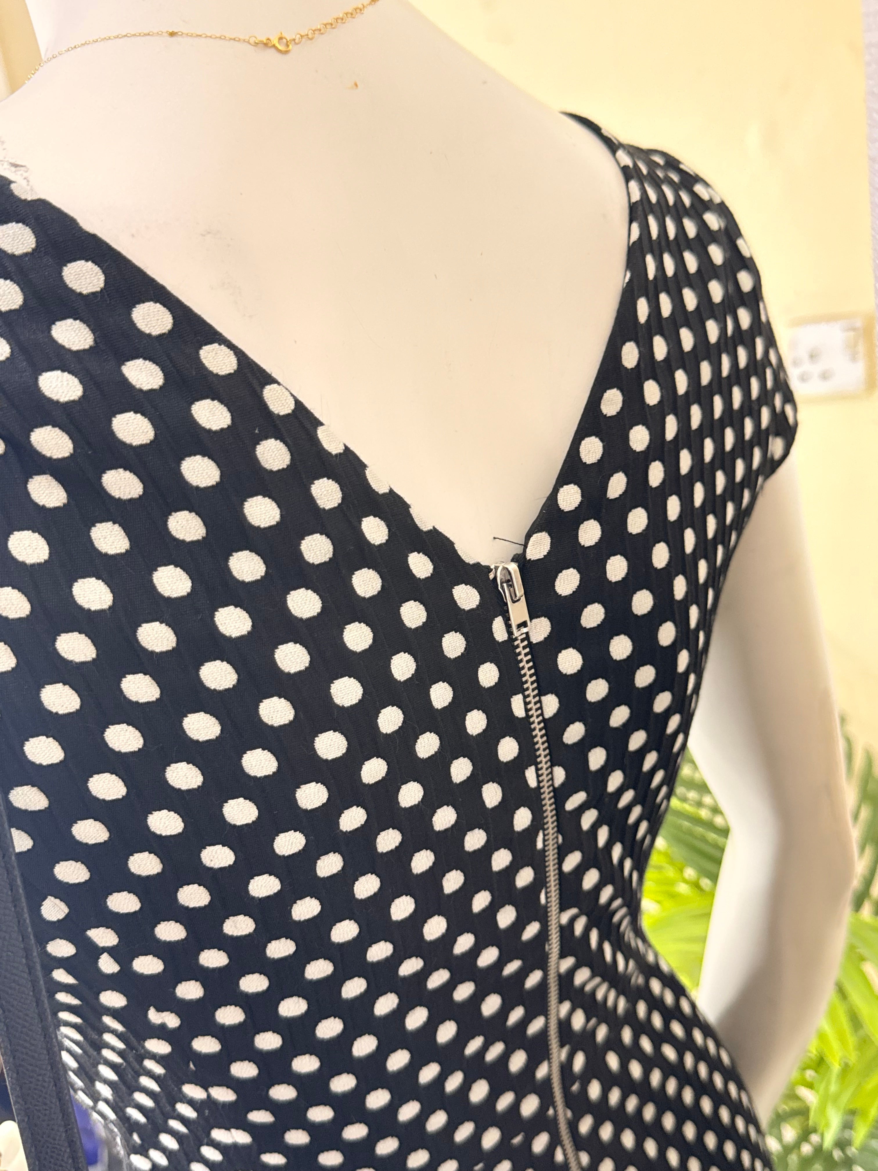 Zara Basic Black & White Polka Dot Pleated Mini Dress – Size M / UK 10