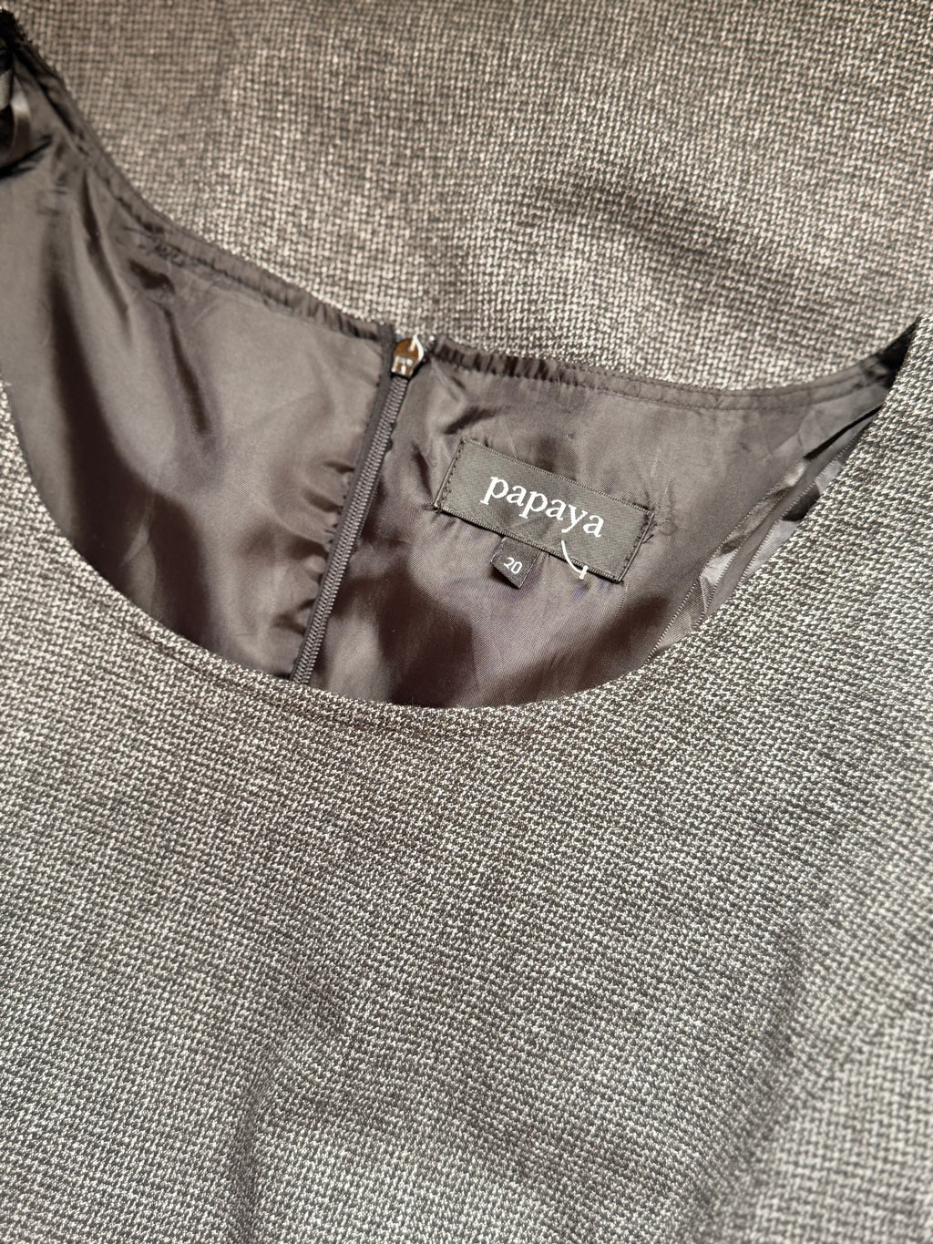 Papaya Grey Textured Shift Dress with Pockets – UK 20 | Plus Size | Office Wear
