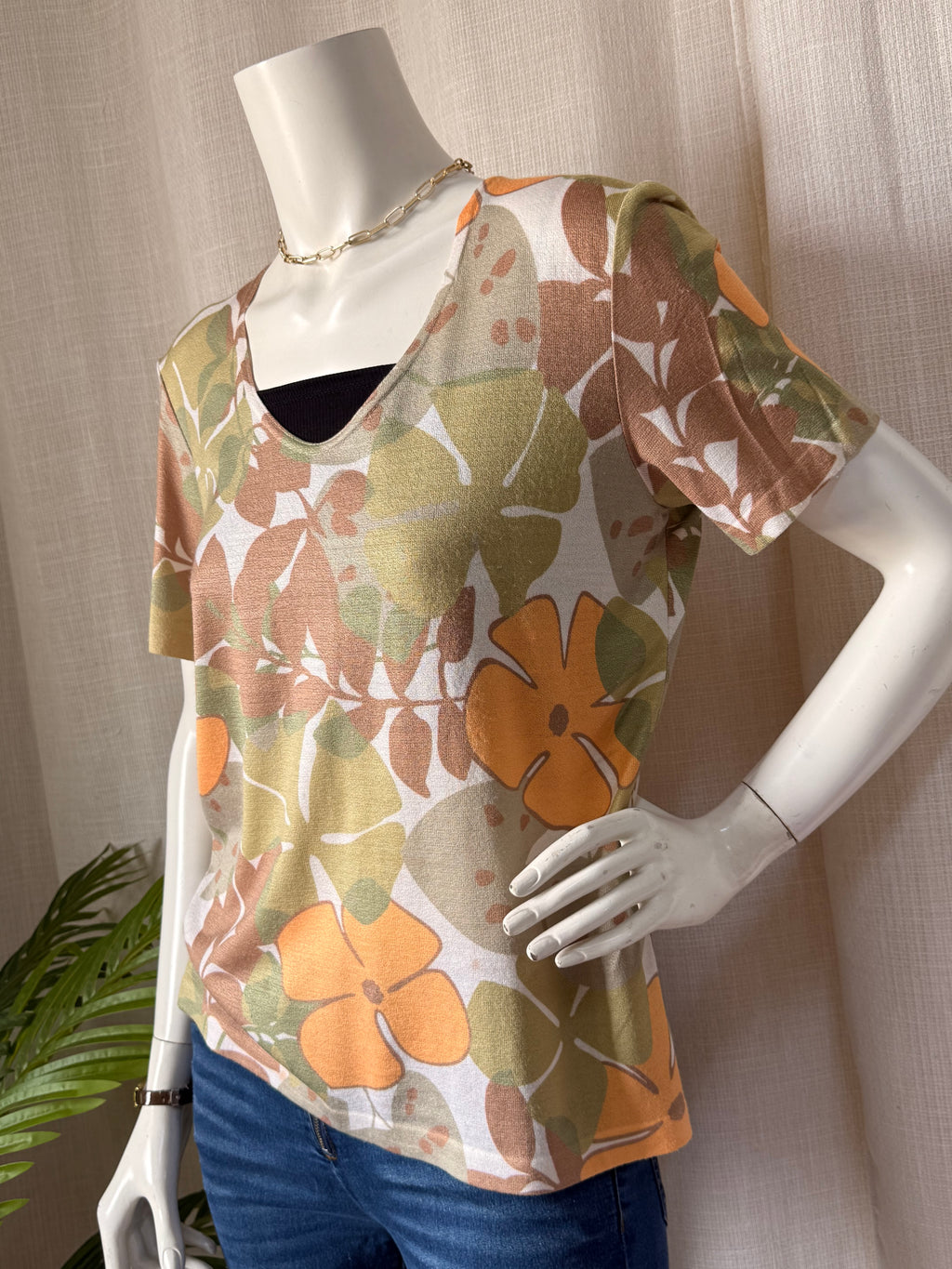 NAULOVER Spain Tropical Floral Knit Top - Earthy Tones - Size M