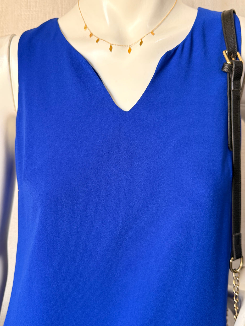 A|wear Cobalt Blue V-Neck Shift Dress with Front Pockets