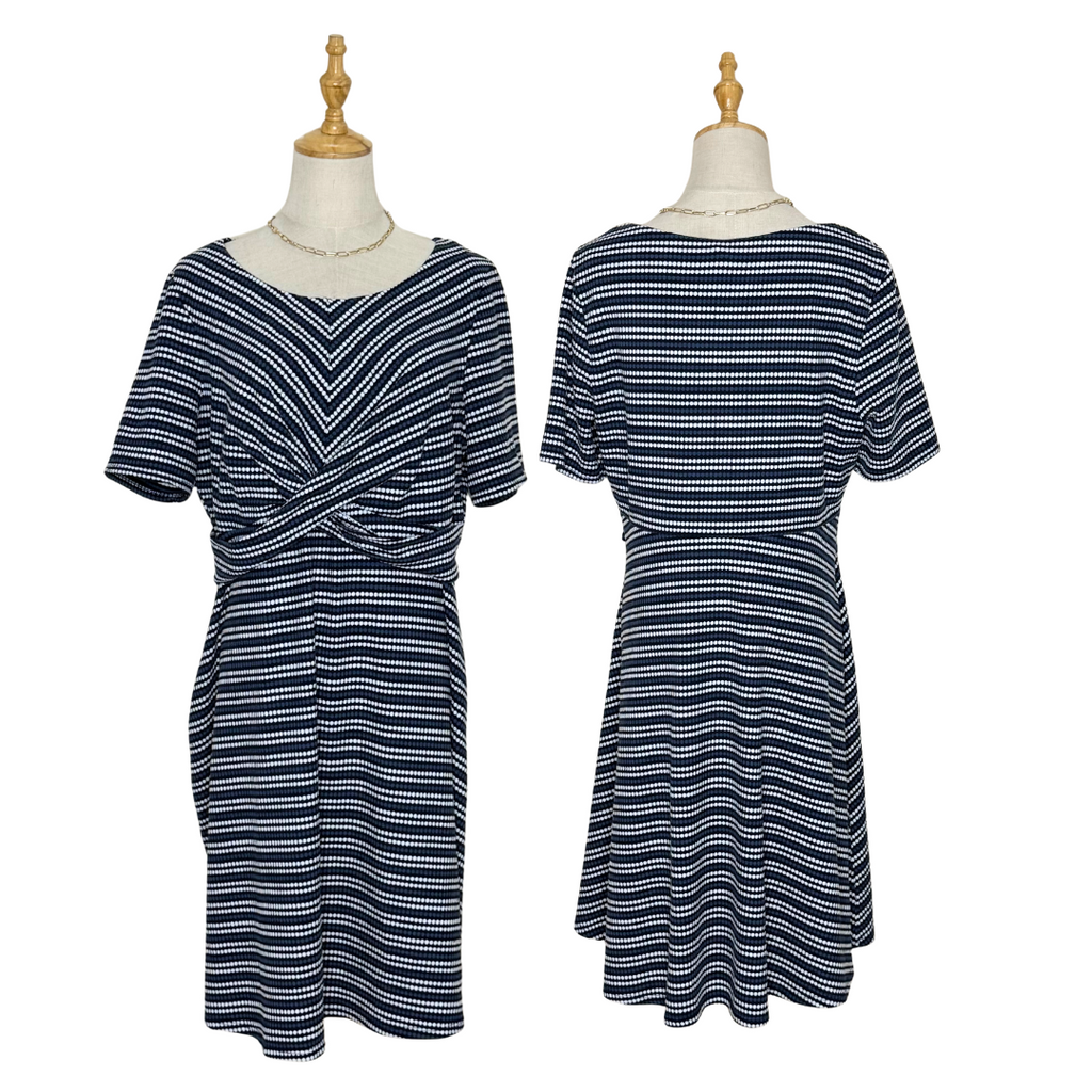 Striped Knit Dress with Twist Front (18 / 3XL)